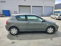Lot 5 - toyota corolla (2003-chass.sb1jm28e80e079347)