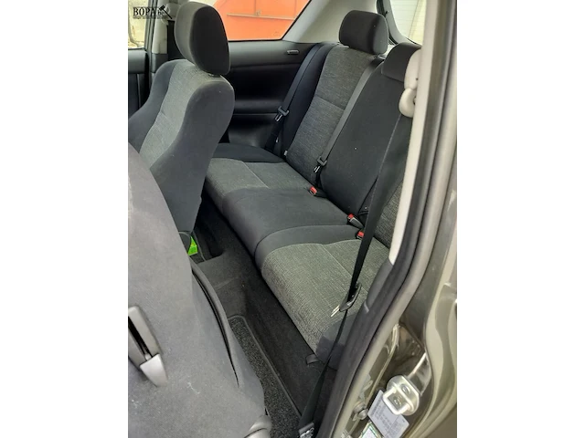 Lot 5 - toyota corolla (2003-chass.sb1jm28e80e079347) - afbeelding 18 van  20