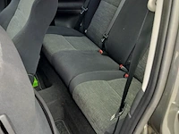 Lot 5 - toyota corolla (2003-chass.sb1jm28e80e079347) - afbeelding 18 van  20