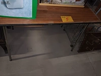 Lot 5 - vintage formica tafel