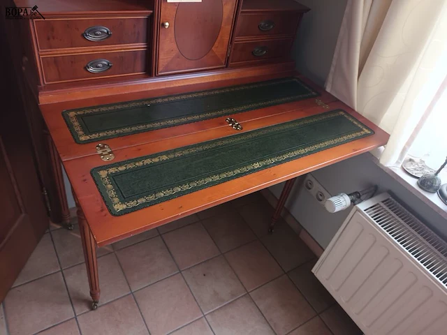 Lot 5 - vintage secretaire met inhoud - afbeelding 4 van  6