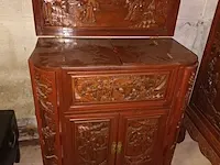 Lot 5 - volhouten chinese barkast - afbeelding 9 van  9