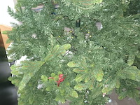 Lot 50 - kerstboom op voet - afbeelding 3 van  4