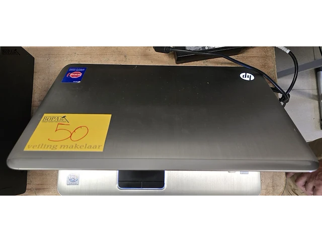 Lot 50 - laptop hp pavilion windows 10 - afbeelding 1 van  3