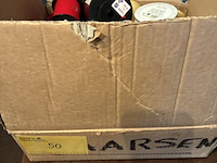 Lot 50 - lot kaarsen - inpaklint - afbeelding 1 van  4