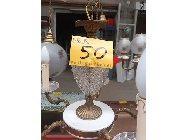 Lot 50 - luster - afbeelding 2 van  5