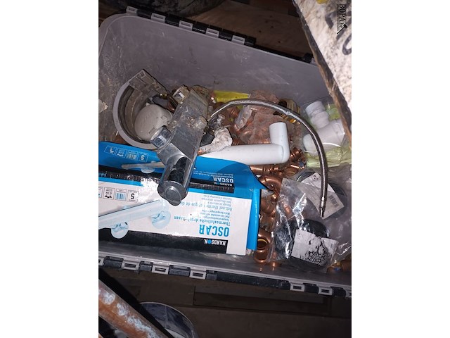Lot 50 - materiaal voor sanitair - afbeelding 4 van  4