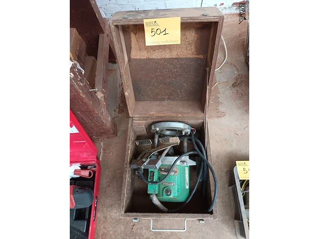Lot 501 - bovenfrees hitachi - afbeelding 1 van  3