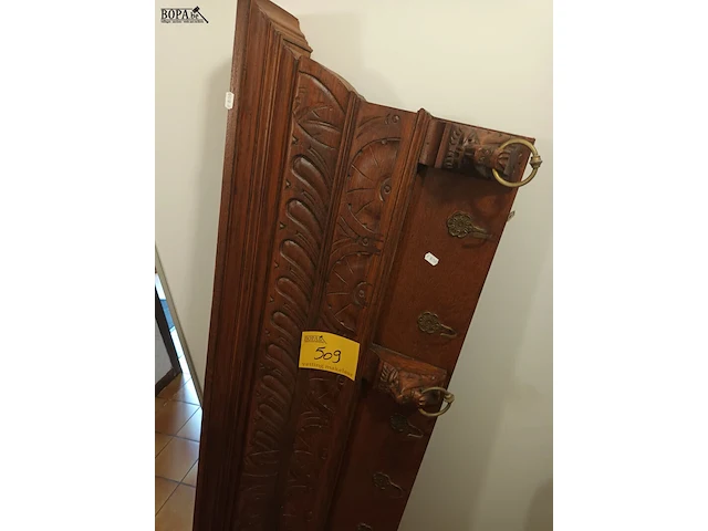 Lot 509 - houten mechelse kapstok - afbeelding 1 van  5