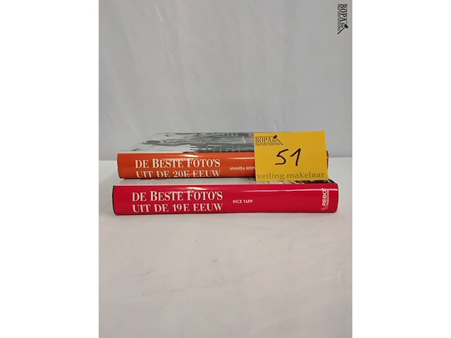 Lot 51 - koffietafelboeken, beste foto's uit 19e en 20e eeuw, 2 stuks - afbeelding 1 van  1
