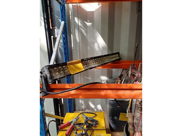 Lot 51 - ledlichtbalk - afbeelding 1 van  3