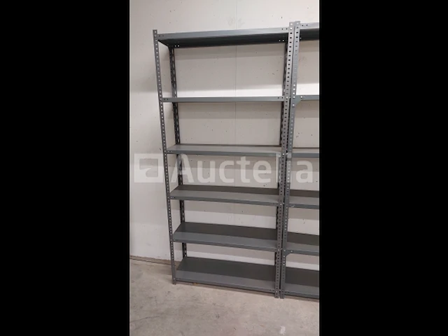 Lot 51 meter lopende stevige metalen rekken - afbeelding 5 van  32