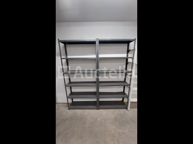 Lot 51 meter lopende stevige metalen rekken - afbeelding 8 van  32