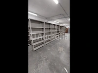 Lot 51 meter lopende stevige metalen rekken - afbeelding 27 van  32