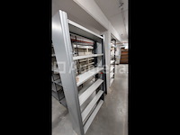 Lot 51 meter lopende stevige metalen rekken - afbeelding 10 van  32