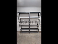 Lot 51 meter lopende stevige metalen rekken - afbeelding 1 van  32