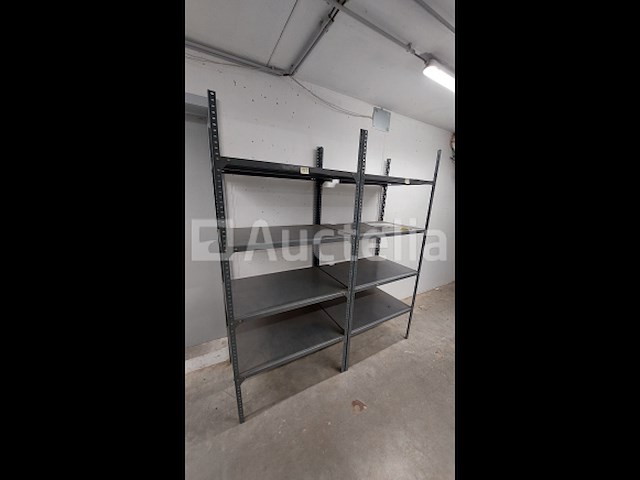 Lot 51 meter lopende stevige metalen rekken - afbeelding 23 van  32
