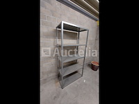 Lot 51 meter lopende stevige metalen rekken - afbeelding 32 van  32