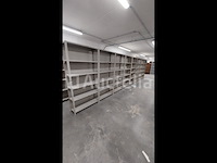 Lot 51 meter lopende stevige metalen rekken - afbeelding 6 van  32