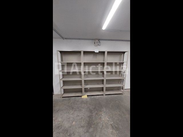 Lot 51 meter lopende stevige metalen rekken - afbeelding 9 van  32