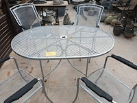 Lot 510 - metalen tuintafel en stoelen. 5 stuks - afbeelding 1 van  7