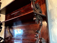 Lot 514 - mahoniehouten rek waterval kast - afbeelding 4 van  10