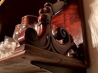 Lot 514 - mahoniehouten rek waterval kast - afbeelding 5 van  10