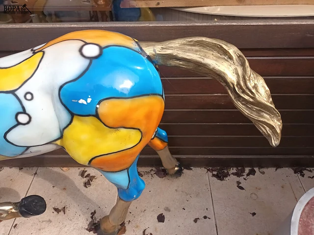 Lot 516 - bronzen geëmailleerd paard - afbeelding 5 van  7