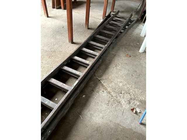 Lot 516 - lange ladder 2x 3,60m - afbeelding 3 van  3