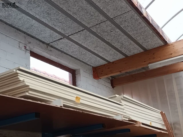 Lot 517 - isolatie panelen - afbeelding 1 van  5