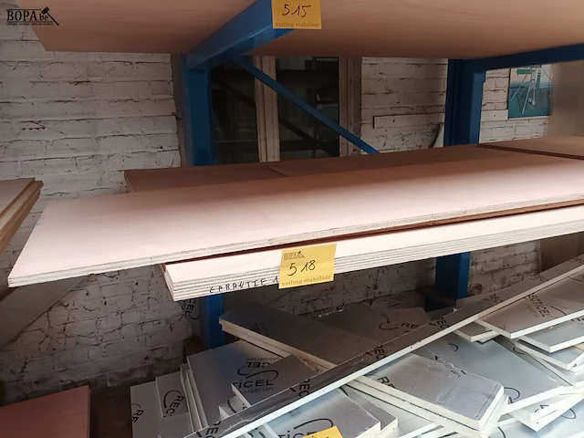 Lot 518 - mdf panelen en multiplex panelen - afbeelding 4 van  4