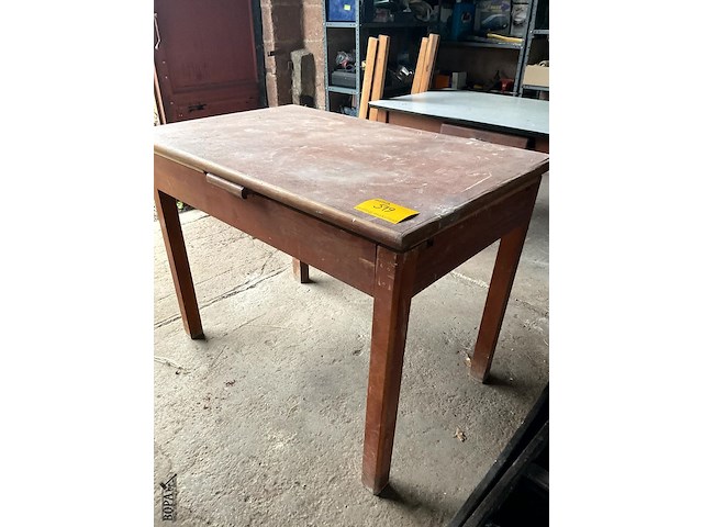 Lot 519 - oude keukentafels, 2 stuks -1 met verlengstukken- - afbeelding 3 van  8