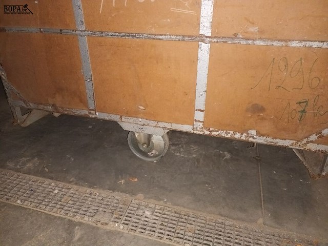 Lot 52 - fabriekskar - afbeelding 3 van  3