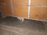 Lot 52 - fabriekskar - afbeelding 3 van  3