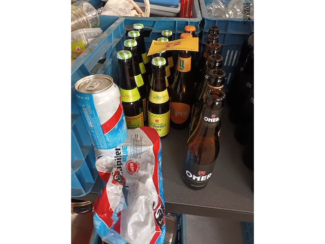 Lot 52 - keukenbenodigdheden, bier, leeggoed - afbeelding 3 van  5