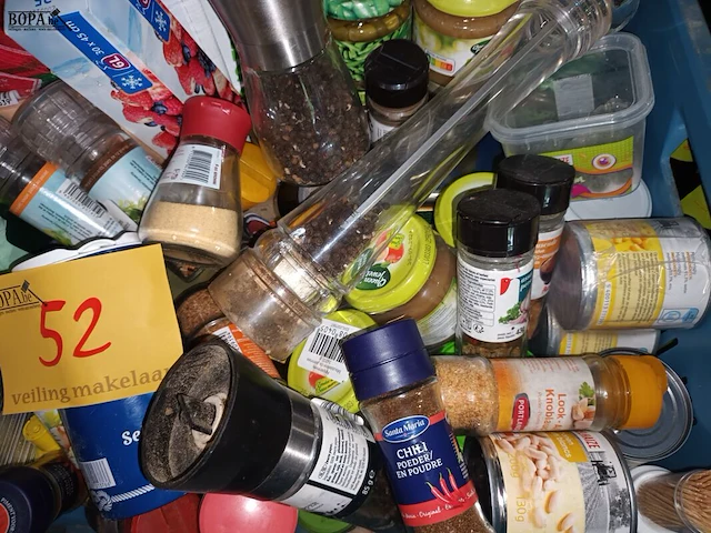 Lot 52 - keukenbenodigdheden, bier, leeggoed - afbeelding 5 van  5