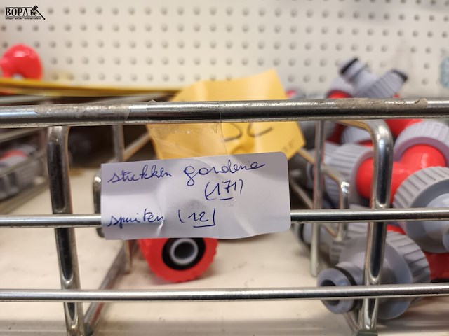 Lot 52 - koppelstukken voor tuinslang. 183 stuks - afbeelding 5 van  5