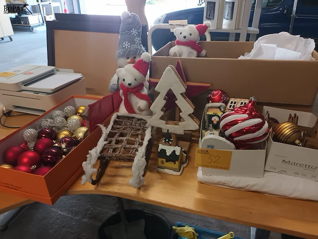 Lot 52 - lot kerstdecoratie - afbeelding 1 van  5