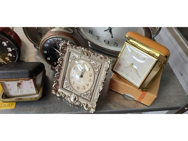 Lot 52 - lot oude wekkers ong 14 stuks - afbeelding 2 van  5