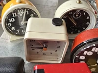Lot 52 - lot oude wekkers ong 14 stuks - afbeelding 5 van  5