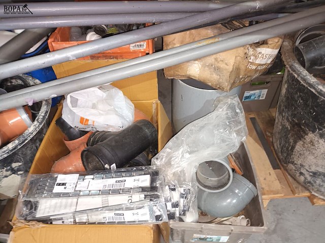 Lot 52 - materiaal voor waterafvoer - afbeelding 3 van  5