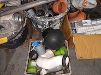 Lot 52 - materiaal voor waterafvoer - afbeelding 4 van  5