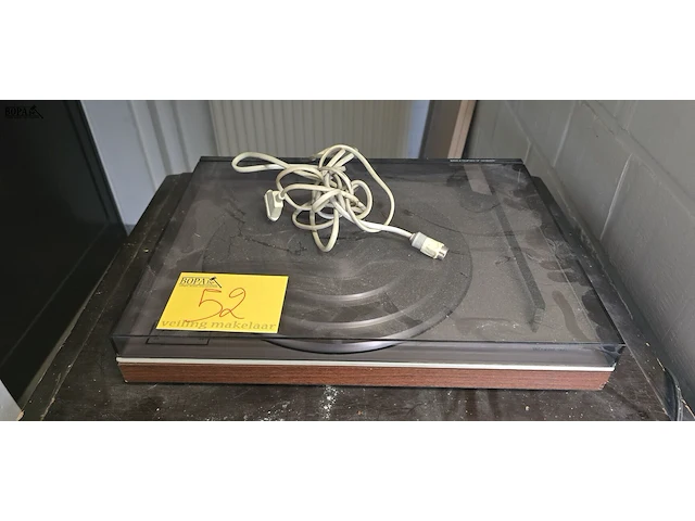 Lot 52 - platenspeler bang & olufsen gr 1900/5701 - afbeelding 1 van  3