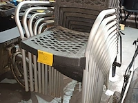 Lot 52 - terrasstoelen. 12 stuks - afbeelding 1 van  4