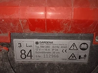 Lot 52 - verhuiskar en grasmaaier - afbeelding 2 van  2