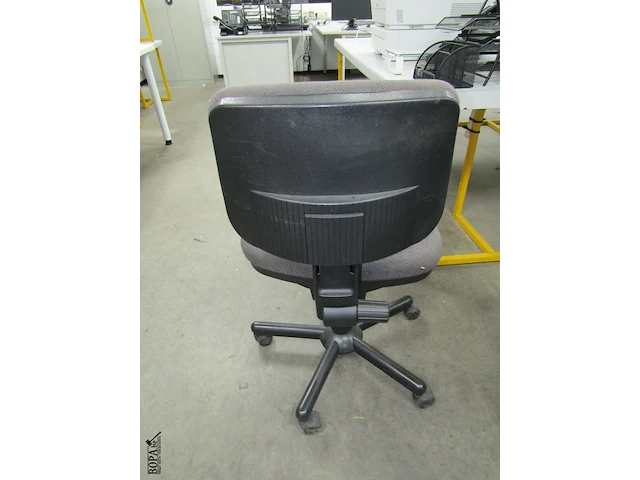 Lot 520 - bureaustoel - afbeelding 2 van  2
