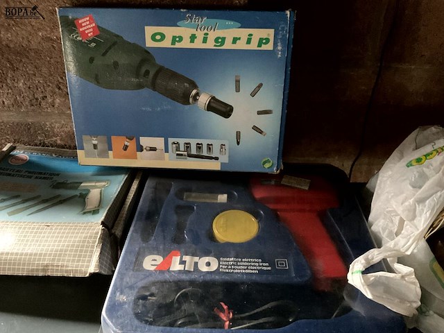 Lot 521 - werkmateriaal, 16 stuks - afbeelding 9 van  14