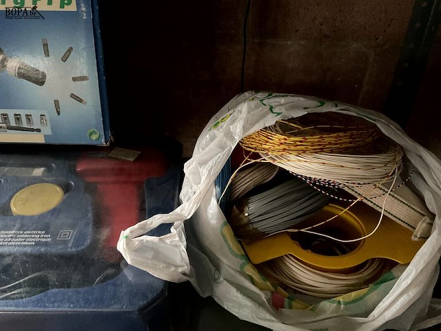 Lot 521 - werkmateriaal, 16 stuks - afbeelding 10 van  14