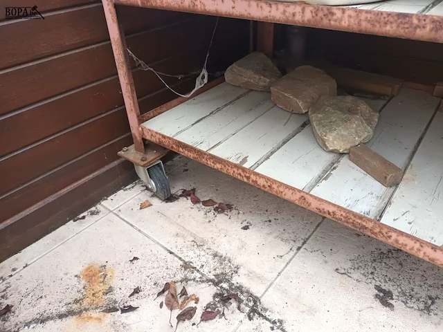 Lot 522 - metalen rek - afbeelding 3 van  3