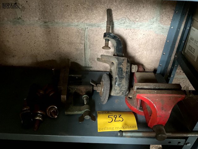 Lot 523 - bankvijzen, 4 stuks - afbeelding 1 van  3